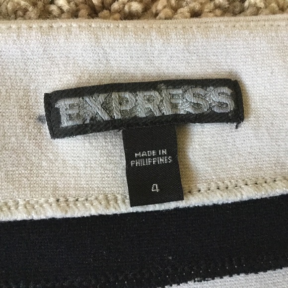 【EXPRESS】Stretchable Striped Skirt - Picture 5 of 8